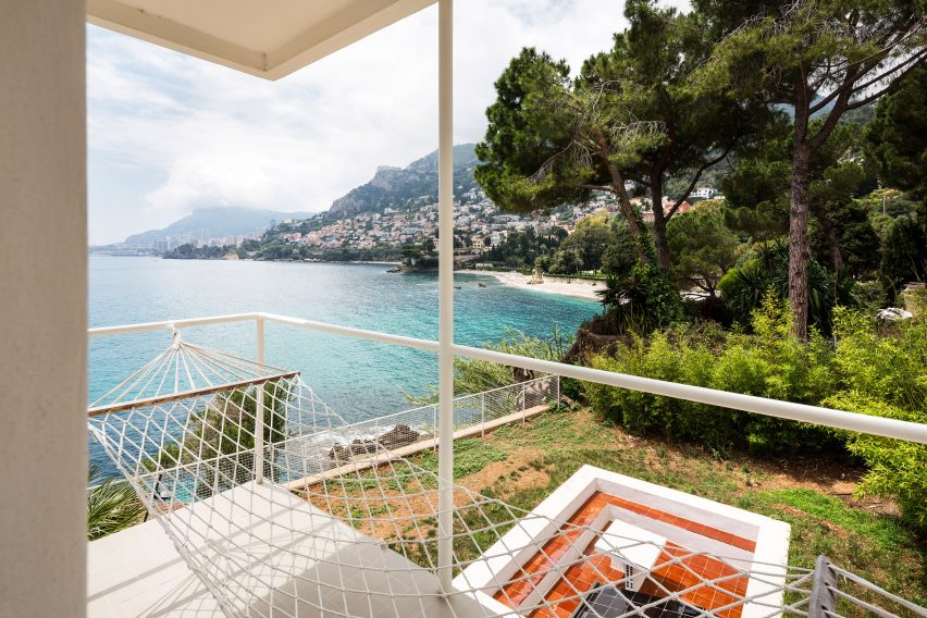 Eileen Gray's modernist E-1027 villa revealed in photographs by Manuel Bougot