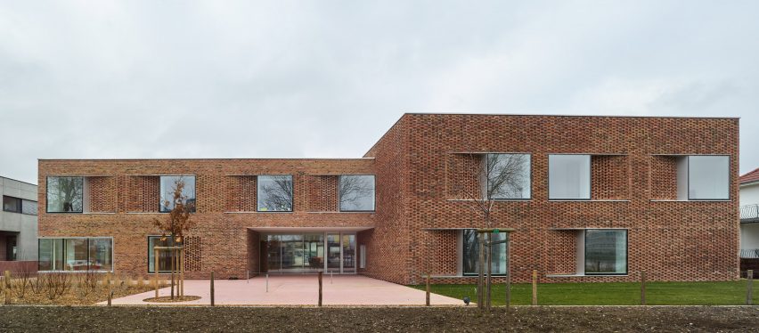 Elderly housing in Huningue, France by Dominique Coulon & Associés