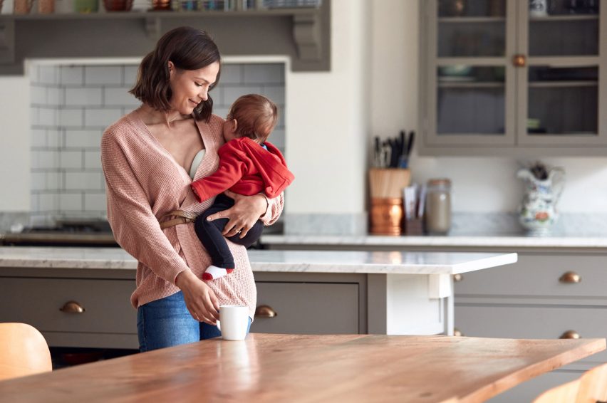 Breast pump by Elvie
