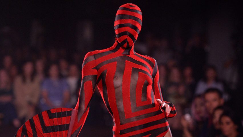 Gareth Pugh's Spring Summer 2019 celebrates "outsider society"