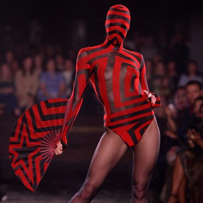 Gareth Pugh's Spring Summer 2019 celebrates "outsider society"