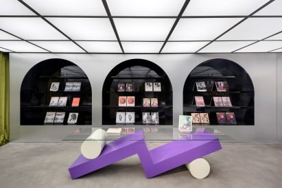 Harbook store by Alberto Caiola
