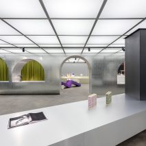 Harbook store by Alberto Caiola