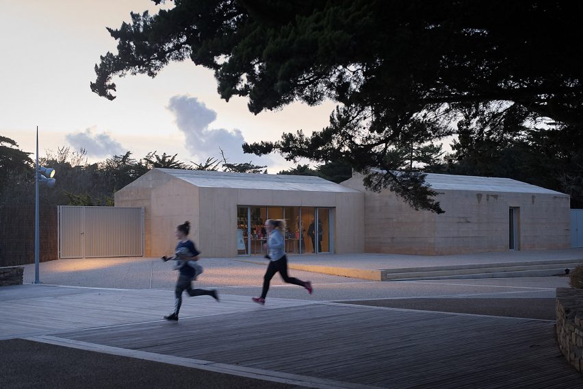House Georges Clemenceau by Titan Architects