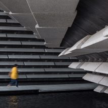 V&A Dundee shows “new way of designing big buildings” that will be used for Tokyo stadium, says Kengo Kuma