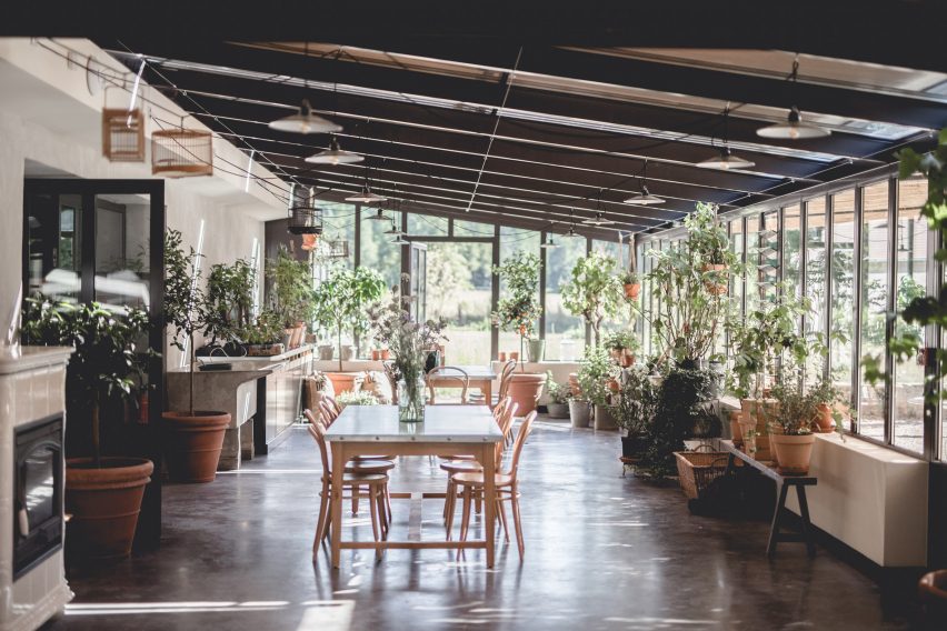 Le Barn hotel by Be-poles