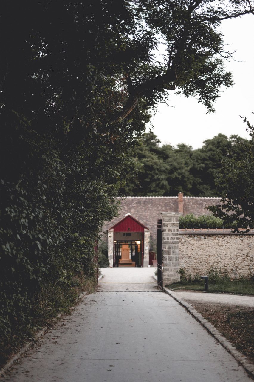 Le Barn hotel by Be-poles