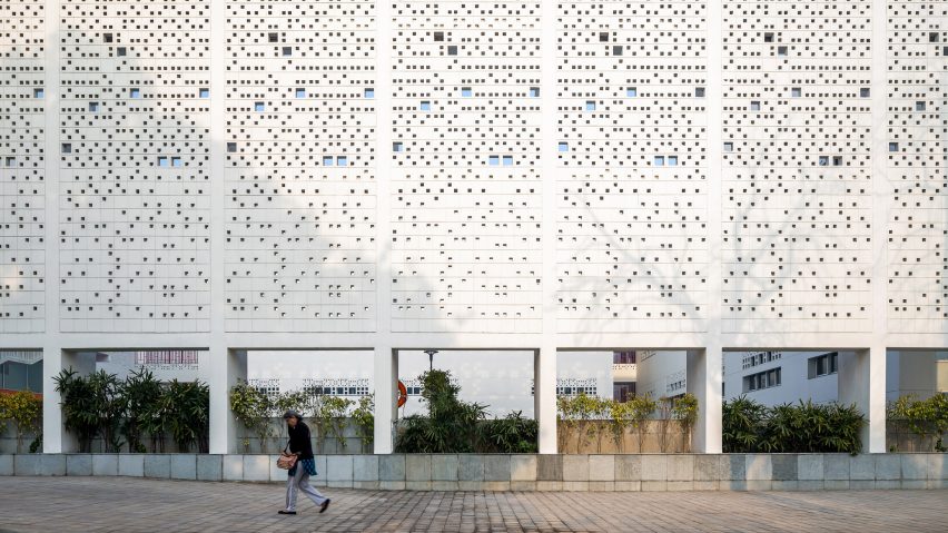 The British School in New Delhi by Morphogenesis