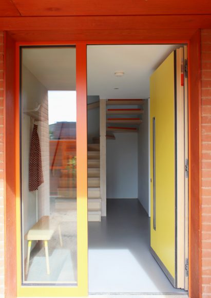 Ambleside Avenue by Pace Jefford Moore Architects