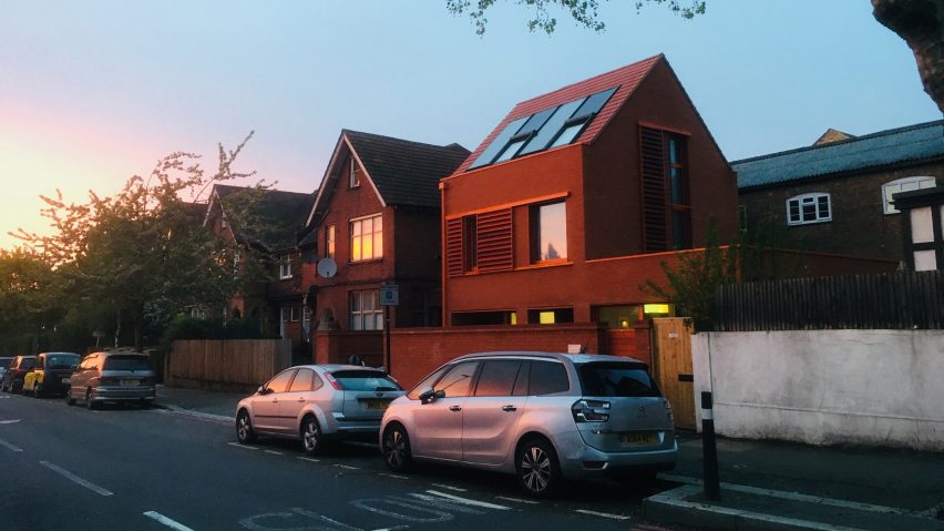 Ambleside Avenue by Pace Jefford Moore Architects