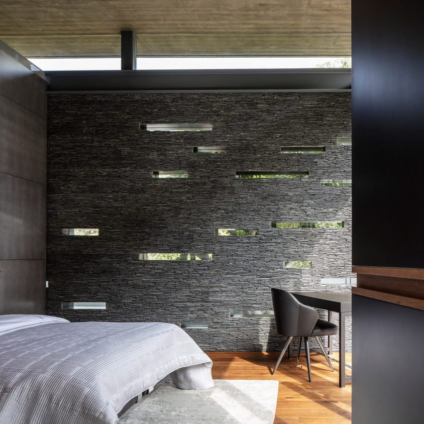 Pavilion House by Pitsou Kedem