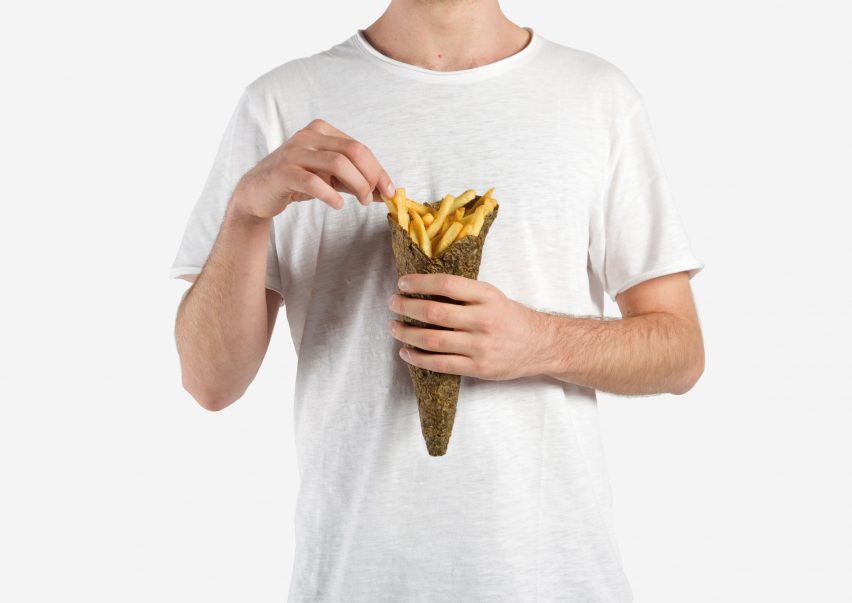 Peel Saver is an ecological packaging for fries made from recycled potato skins