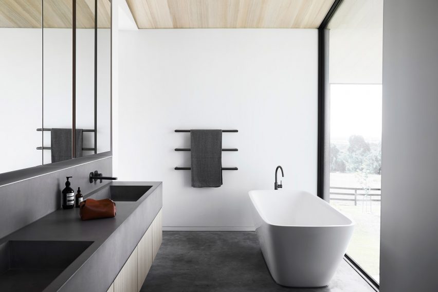 Carr's Red Hill Farm House is inspired by modernism and agricultural architecture
