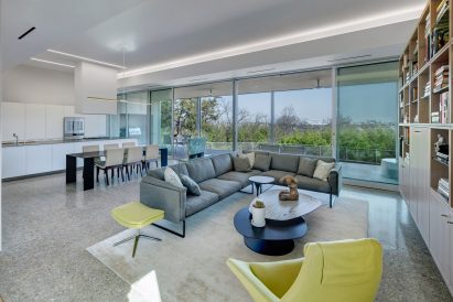Rio Vista Residence by Buchanan Architecture