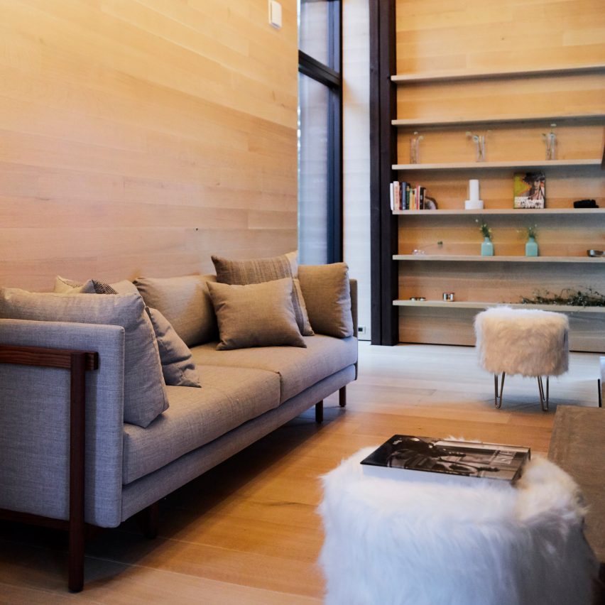 Silvernails house by Amalgam Studio