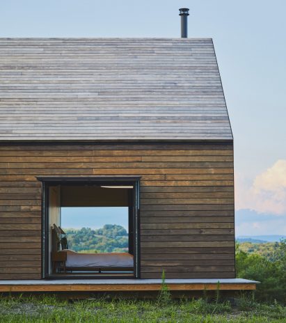 Silvernails house by Amalgam Studio