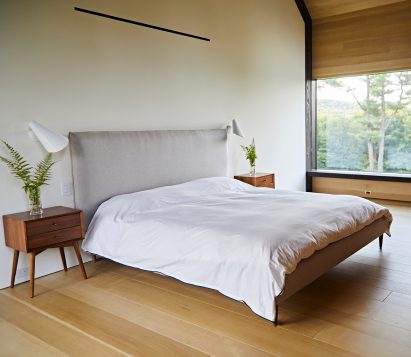 Silvernails house by Amalgam Studio