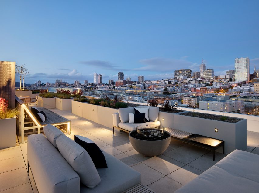 The Austin by Edmonds + Lee