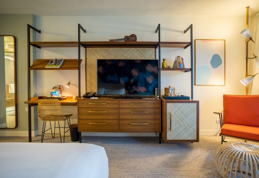 Laylow Hotel by OMFGCO