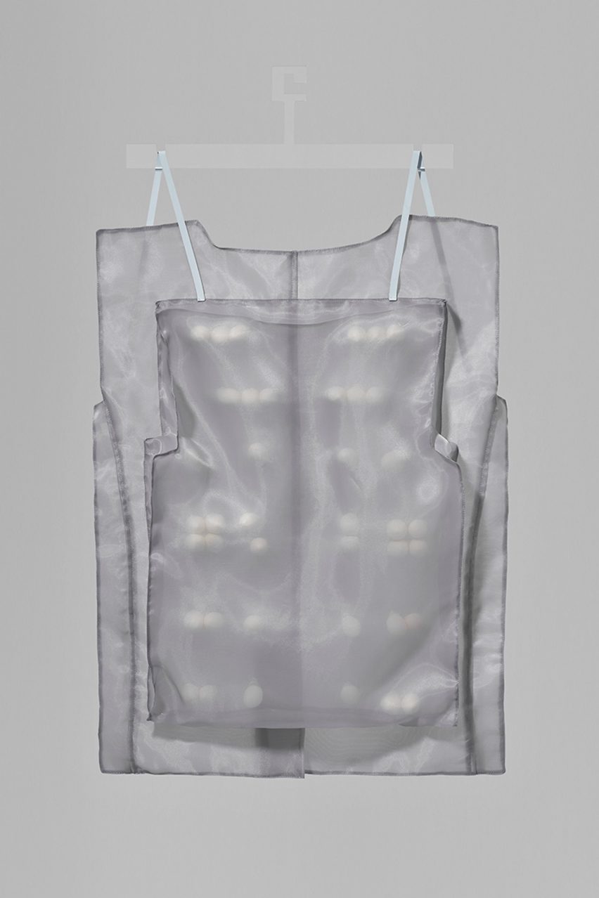 Baohan Jiang's deconstructed wardrobe aims to change our perception of time
