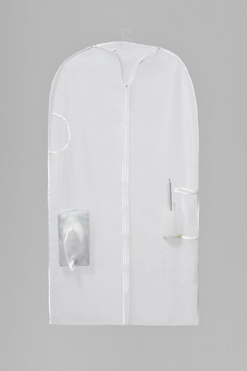 Baohan Jiang's deconstructed wardrobe aims to change our perception of time