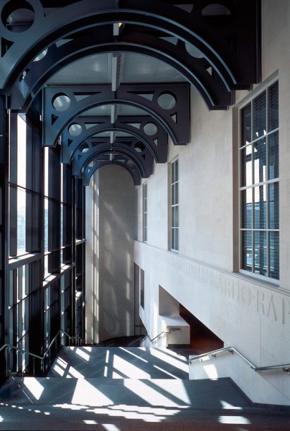 Sainsbury Wing at London's National Gallery by Venturi Scott Brown Architects