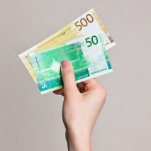 Snøhetta's pixelated design for Norway's banknote goes into circulation