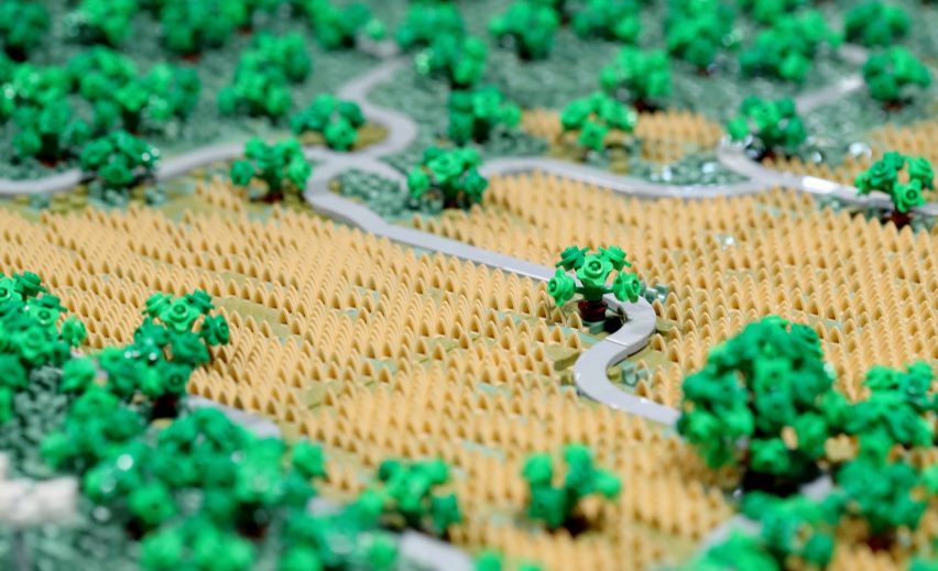Lego Apple Park by Spencer Rezkalla
