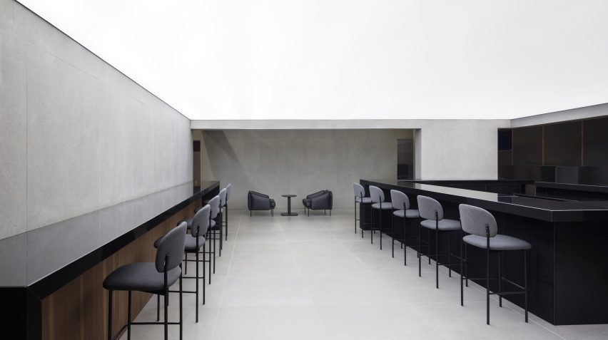Avianca Lounges by Francesc Rife Studio