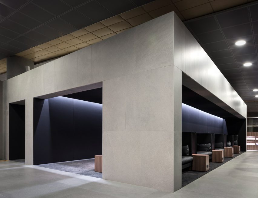 Avianca Lounges by Francesc Rife Studio
