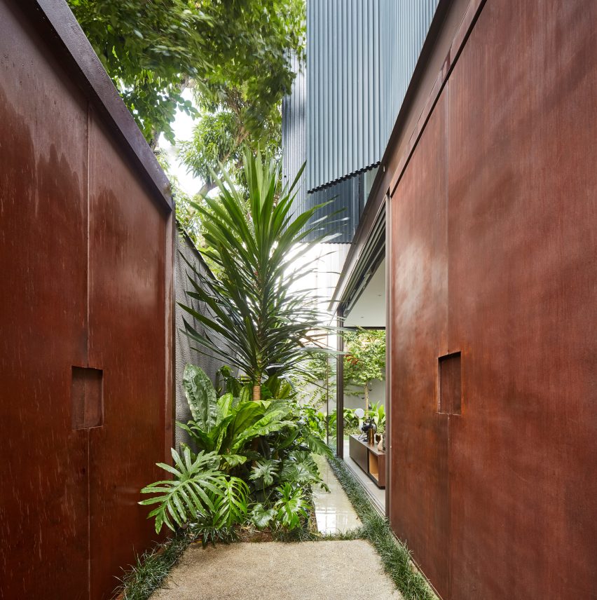 Box House by FCstudio