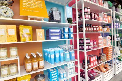 Brandless pop-up