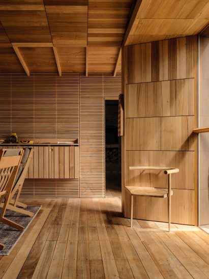 Captain Kelly's Cottage by John Wardle Architects