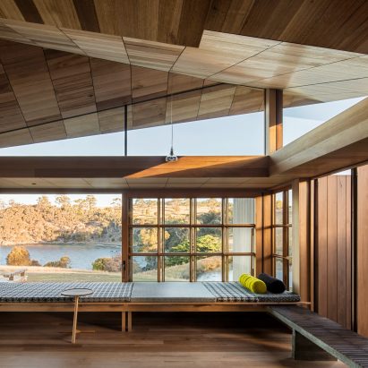 Captain Kelly's Cottage by John Wardle Architects