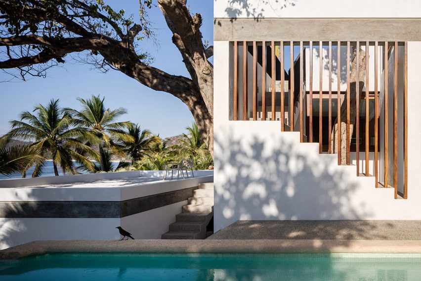 Casa LT by Main Office