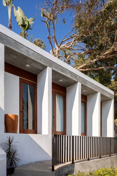 Casa LT by Main Office