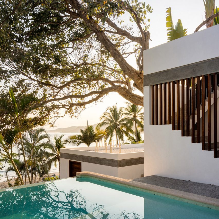 Casa LT by Main Office