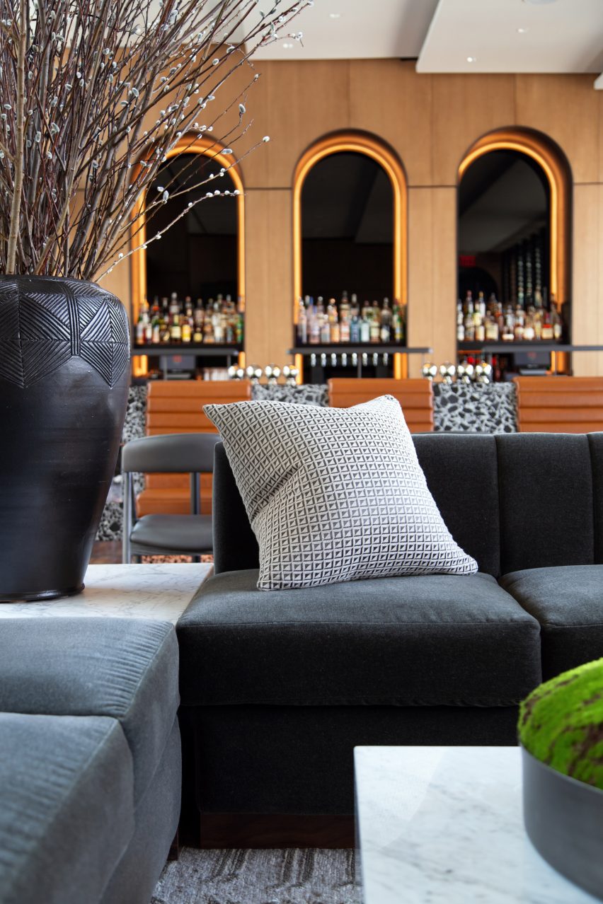 Castell bar by BHDM