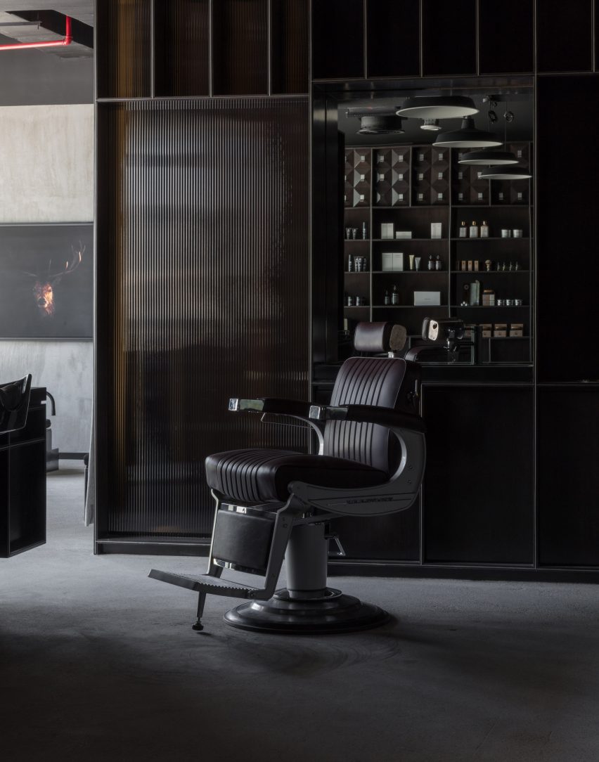 Chaps & Co, Dubai by Nicholas Szczepaniak Architects