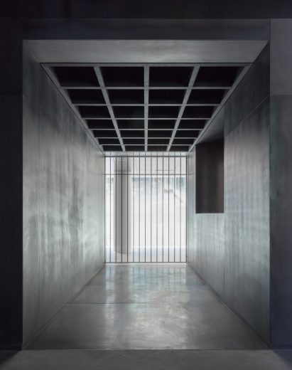 Chaps & Co, Dubai by Nicholas Szczepaniak Architects