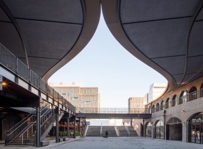 Coal Drop Yards shopping centre at King's Cross by Thomas Heatherwick Studio
