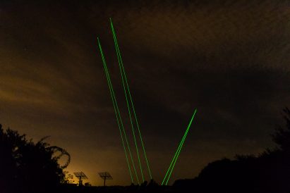 Daan Roosegaarde's UFO-like light installation tracks pieces of space waste in real time
