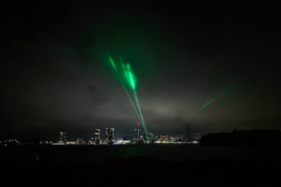 Daan Roosegaarde's UFO-like light installation tracks pieces of space waste in real time