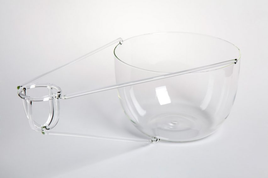 Drawing Glass by Massimo Lunardon curated by Fabrica at Silvera