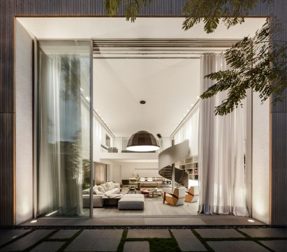 Gama Issa by Studio MK27