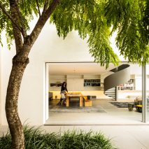 Gama Issa by Studio MK27