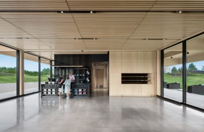 Golf Clubhouse by Architecture49