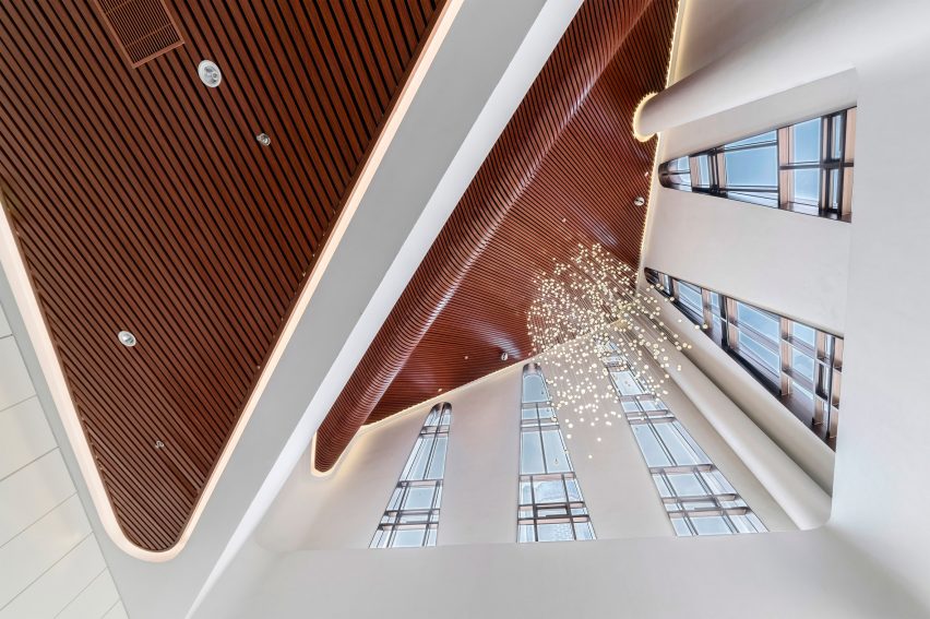 Huaxiang Christian Centre by Dirk U. Moench