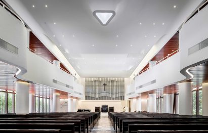 Huaxiang Christian Centre by Dirk U. Moench