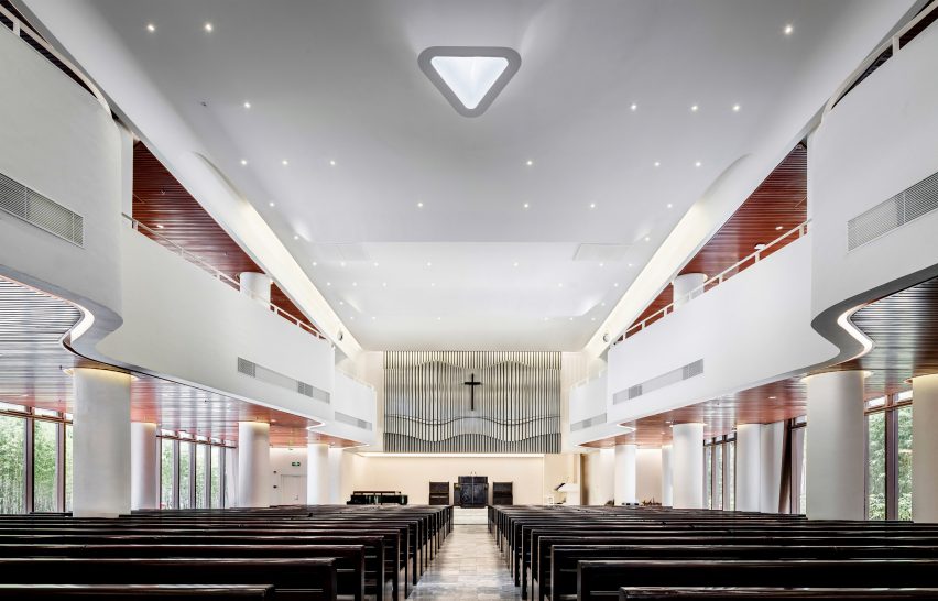 Huaxiang Christian Centre by Dirk U. Moench